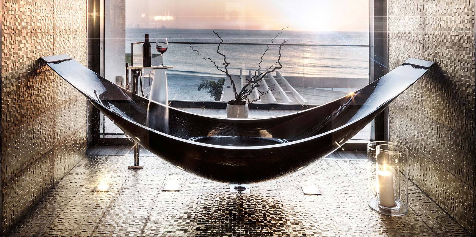 51 bañeras que redefinen la relajación a través de funciones inteligentes y un estilo fresco